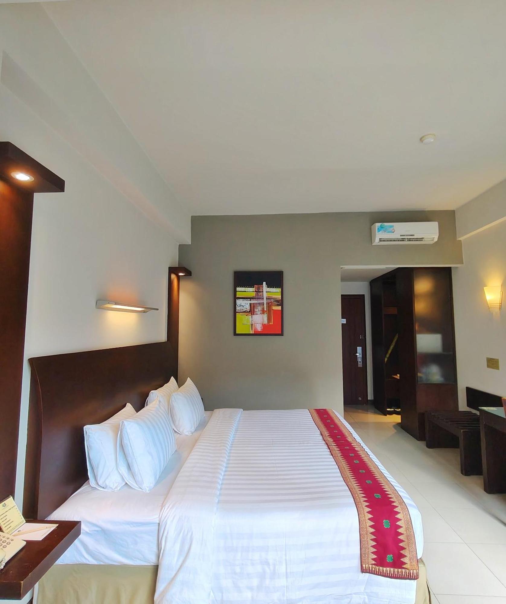Lombok Garden Hotel Mataram Exterior foto
